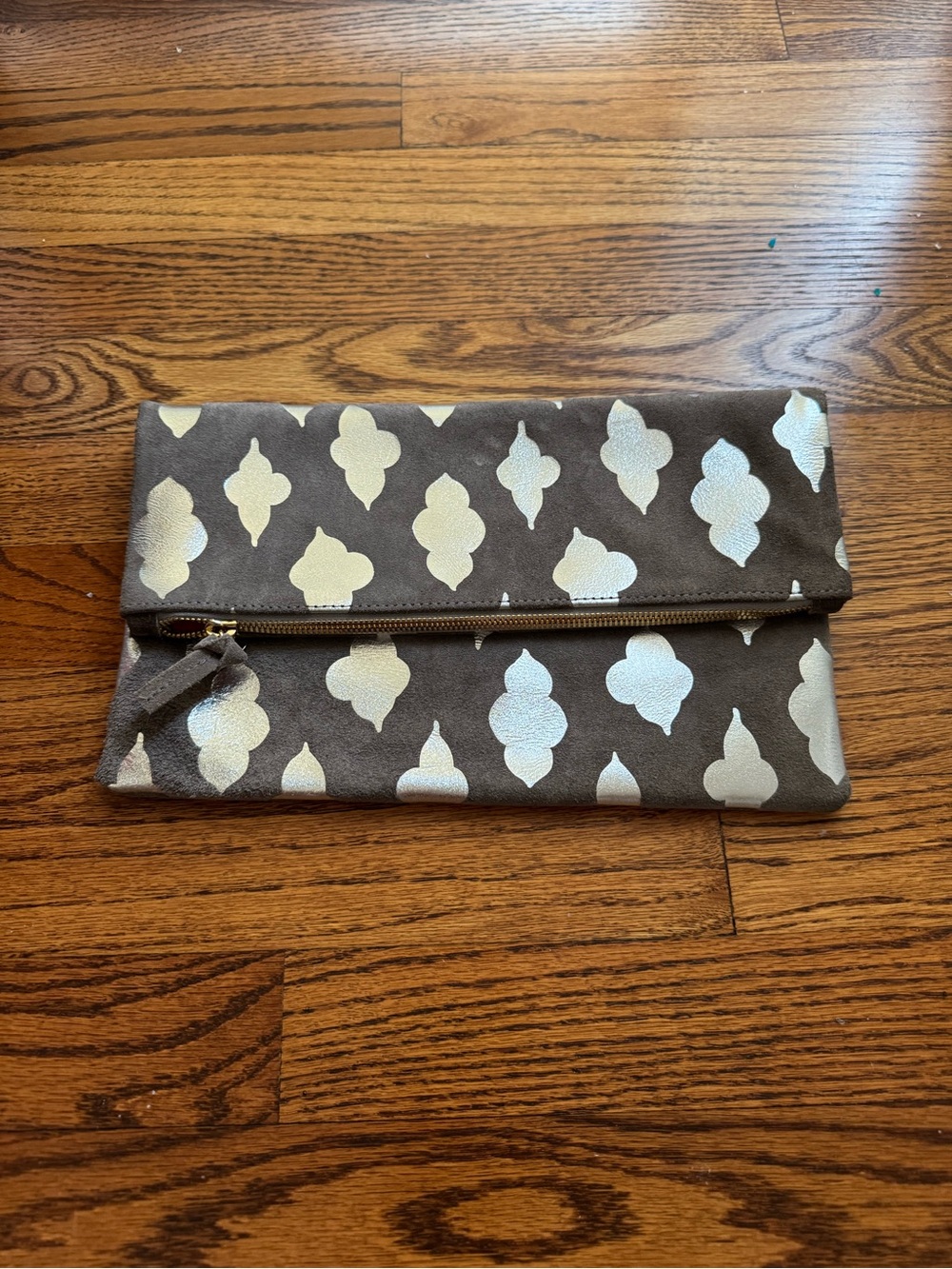 Clare V Foldover Clutch in Grey suede and silver Quatrefoil print